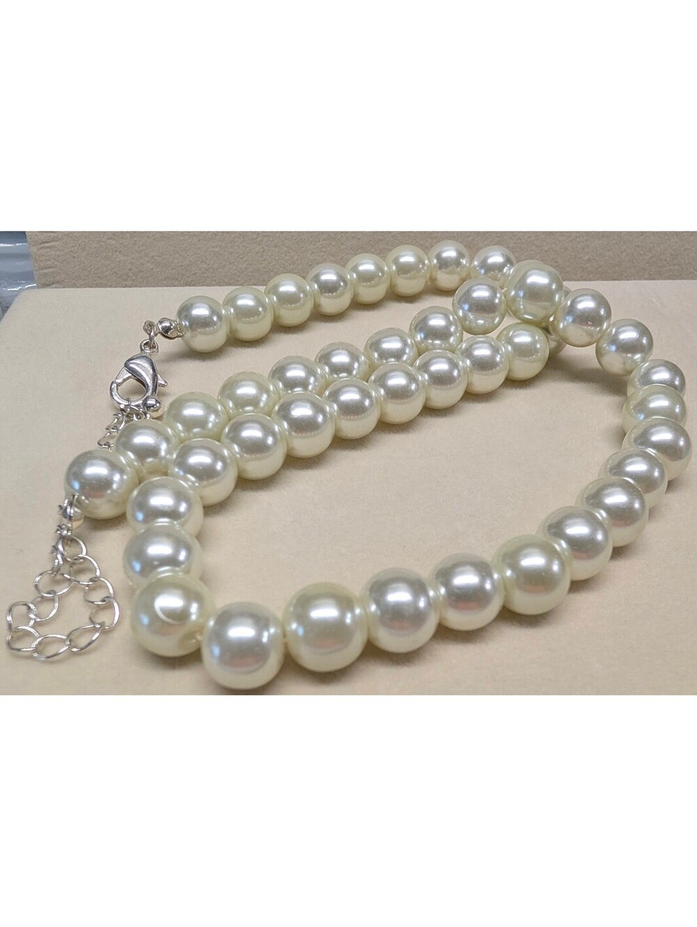Classic 21" Faux Pearl Necklace Adjustable Length Cold Heavy Beads Silver Tone